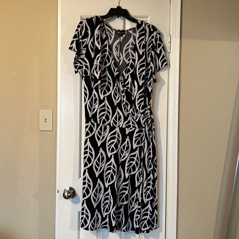 Plus size black and white dress